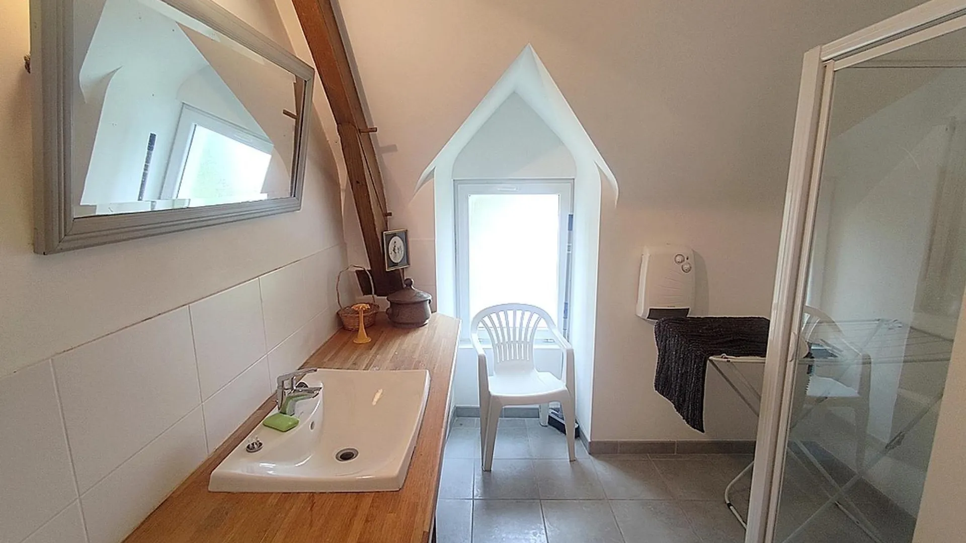 Maison Calme Avec Jardin Pres Plage, 6 Pers, A Le Tour-Du-Parc - Fr-1-639-117 Holiday home